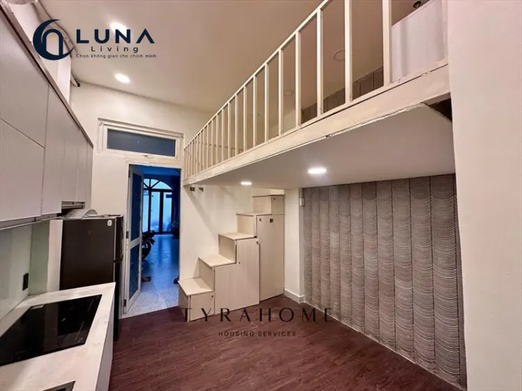 PHÒNG FULLY FURNISHED WITH WINDOW