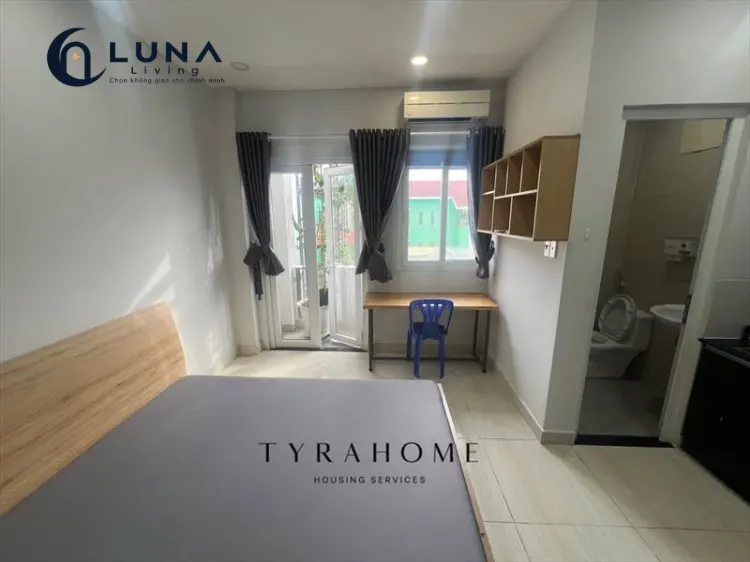 PHÒNG FULL NỘI THẤT CÓ BAN CÔNG