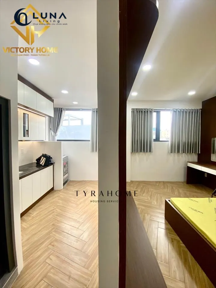 PHÒNG FULL NỘI THẤT MÁY GIẶT RIÊNG CÓ CỬA SỔ