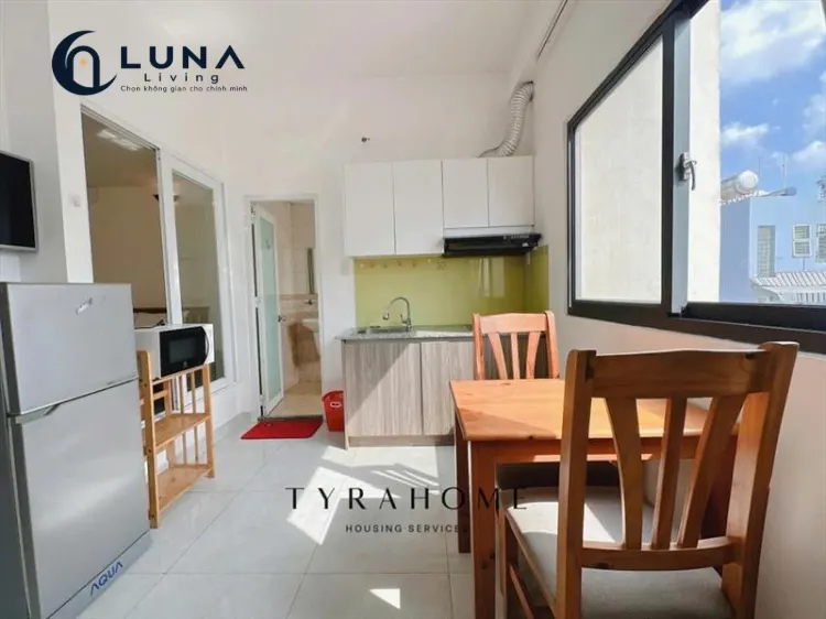 CĂN HỘ DỊCH VỤ FULL NỘI THẤT CÓ CỬA SỔ