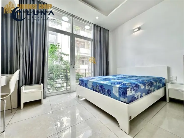 PHÒNG FULL NỘI THẤT CÓ CỬA SỔ