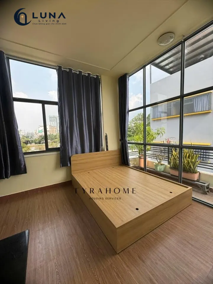 PHÒNG FULL NỘI THẤT CÓ BAN CÔNG
