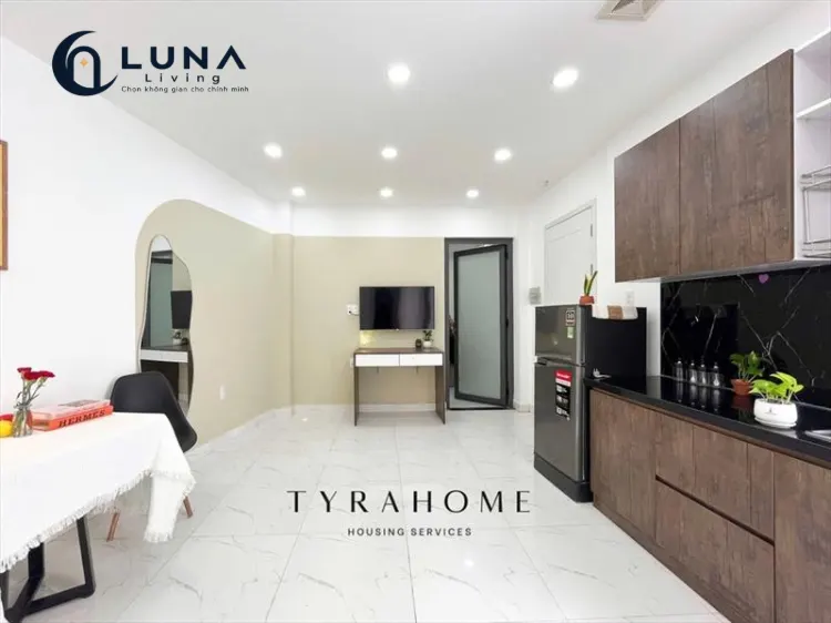 CĂN HỘ DỊCH VỤ FULL NỘI THẤT CÓ CỬA SỔ