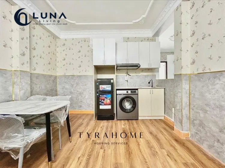 CĂN HỘ DỊCH VỤ FULL NỘI THẤT MÁY GIẶT RIÊNG CÓ CỬA SỔ