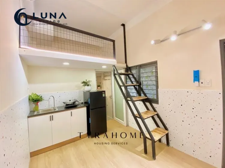 PHÒNG FULL NỘI THẤT CÓ CỬA SỔ