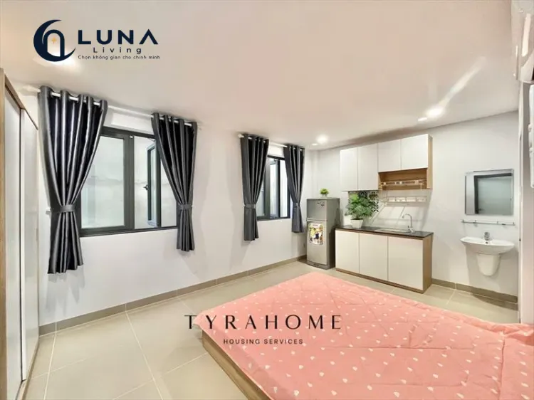 PHÒNG FULL NỘI THẤT CÓ CỬA SỔ