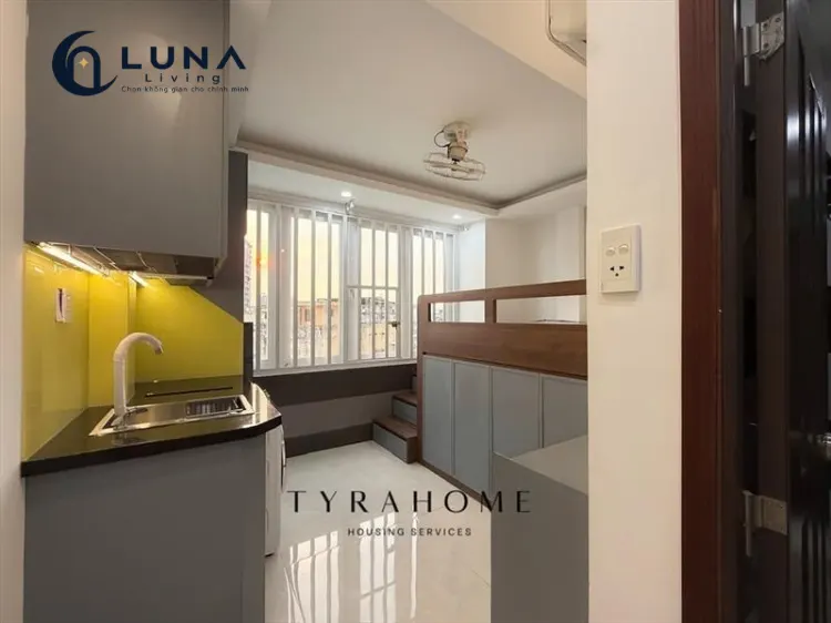 PHÒNG FULL NỘI THẤT CÓ CỬA SỔ