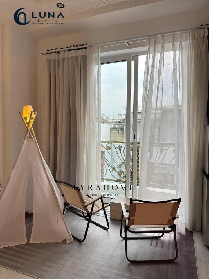 PHÒNG FULL NỘI THẤT CÓ BAN CÔNG