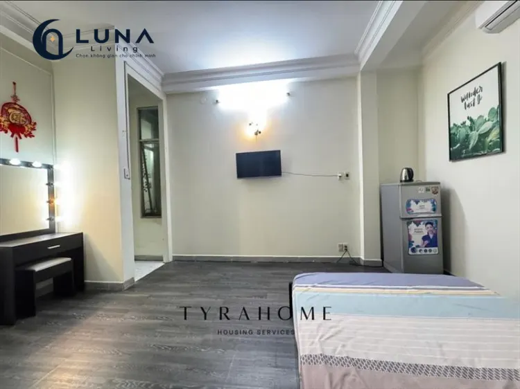 PHÒNG FULL NỘI THẤT CÓ CỬA SỔ