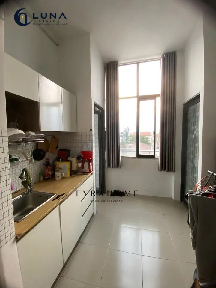 CĂN HỘ DỊCH VỤ FULL NỘI THẤT CÓ CỬA SỔ