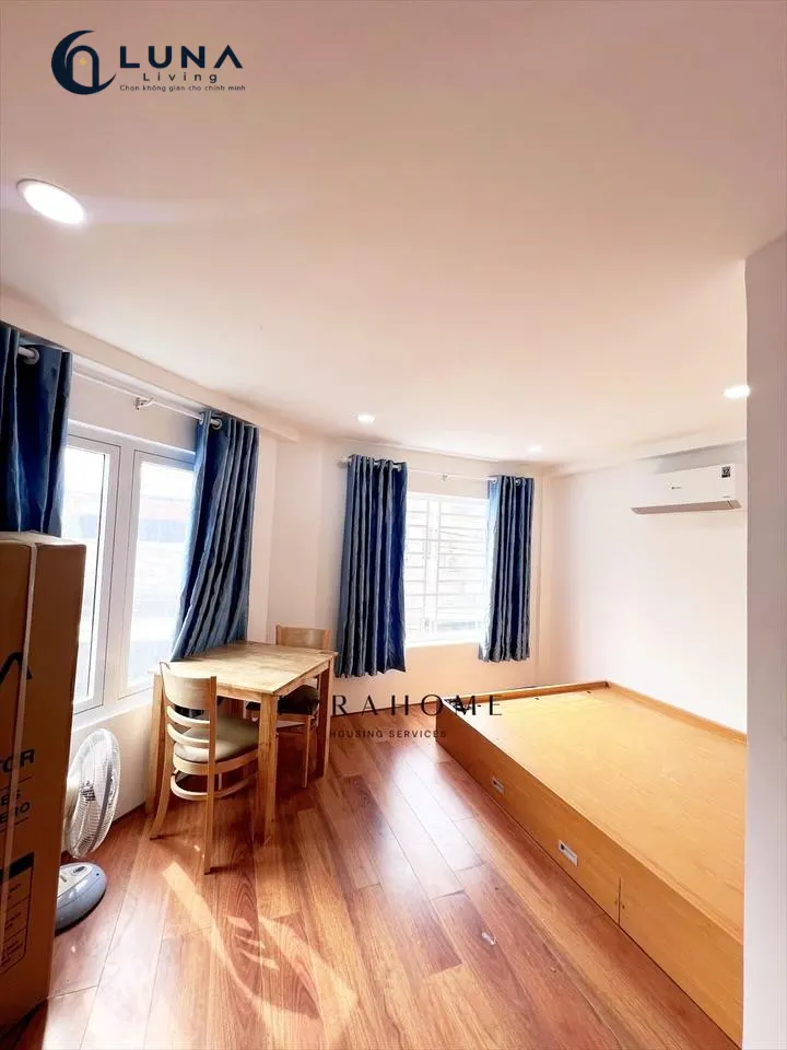 PHÒNG FULL NỘI THẤT CÓ CỬA SỔ