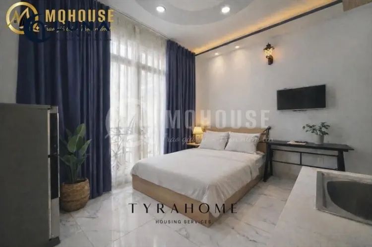 PHÒNG FULL NỘI THẤT CÓ BAN CÔNG