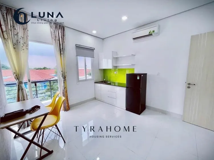 PHÒNG FULL NỘI THẤT CÓ BAN CÔNG