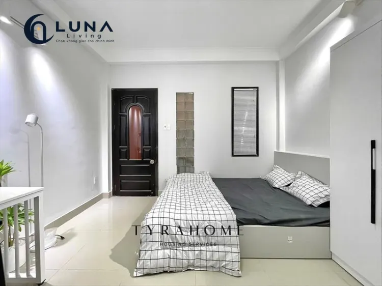 PHÒNG FULL NỘI THẤT MÁY GIẶT RIÊNG CÓ CỬA SỔ