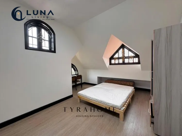 CĂN HỘ DỊCH VỤ FULL NỘI THẤT MÁY GIẶT RIÊNG CÓ BAN CÔNG