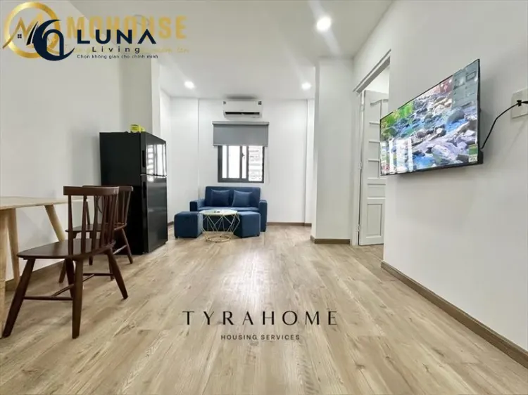 CĂN HỘ DỊCH VỤ FULL NỘI THẤT MÁY GIẶT RIÊNG CÓ BAN CÔNG