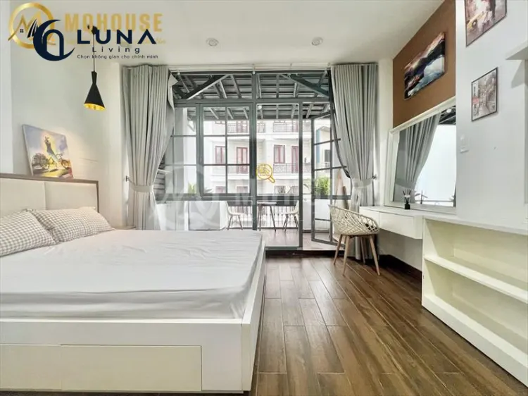 CĂN HỘ DỊCH VỤ FULL NỘI THẤT CÓ BAN CÔNG