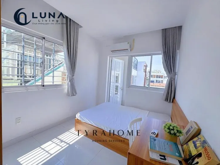 CĂN HỘ DỊCH VỤ FULL NỘI THẤT MÁY GIẶT RIÊNG CÓ BAN CÔNG