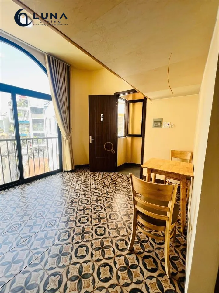 PHÒNG FULL NỘI THẤT CÓ CỬA SỔ