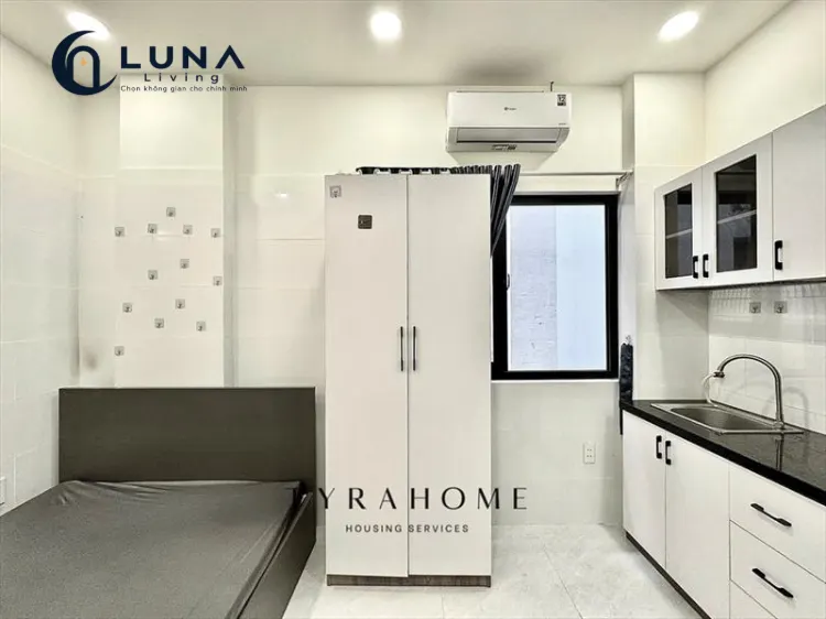 PHÒNG FULL NỘI THẤT MÁY GIẶT RIÊNG CÓ CỬA SỔ