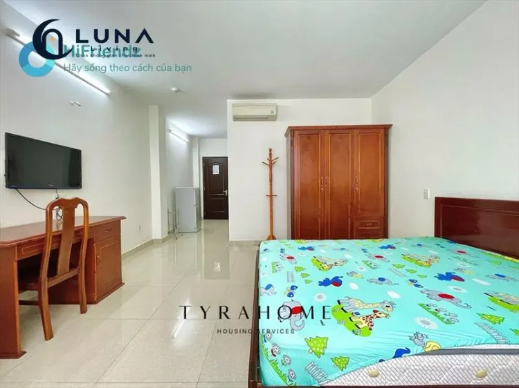 CĂN HỘ DỊCH VỤ FULL NỘI THẤT CÓ CỬA SỔ