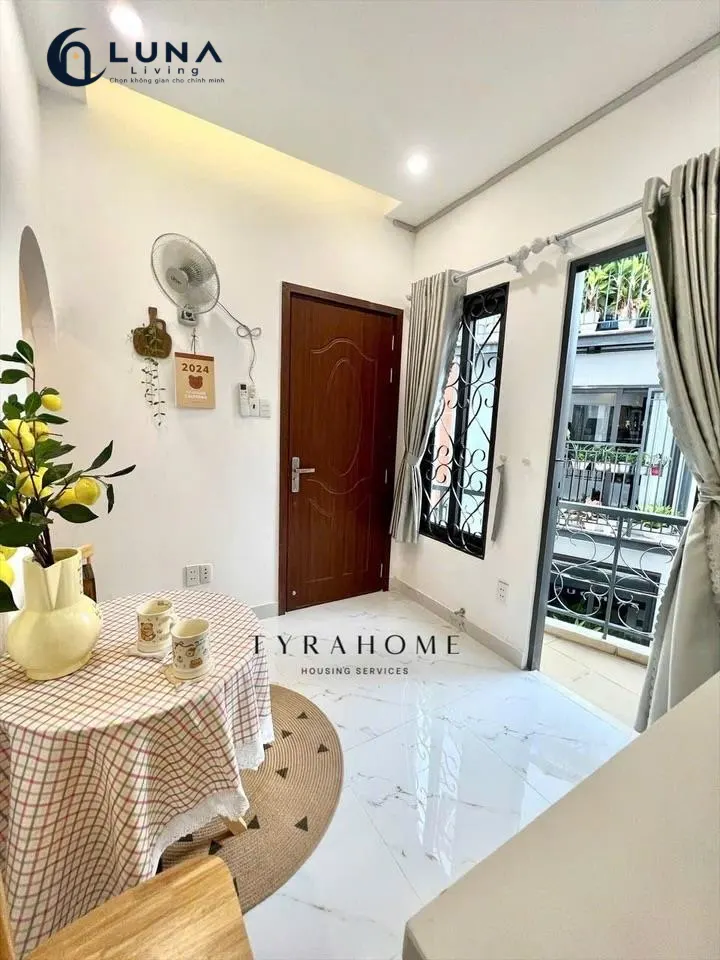 PHÒNG FULLY FURNISHED MÁY GIẶT RIÊNG WITH BALCONY