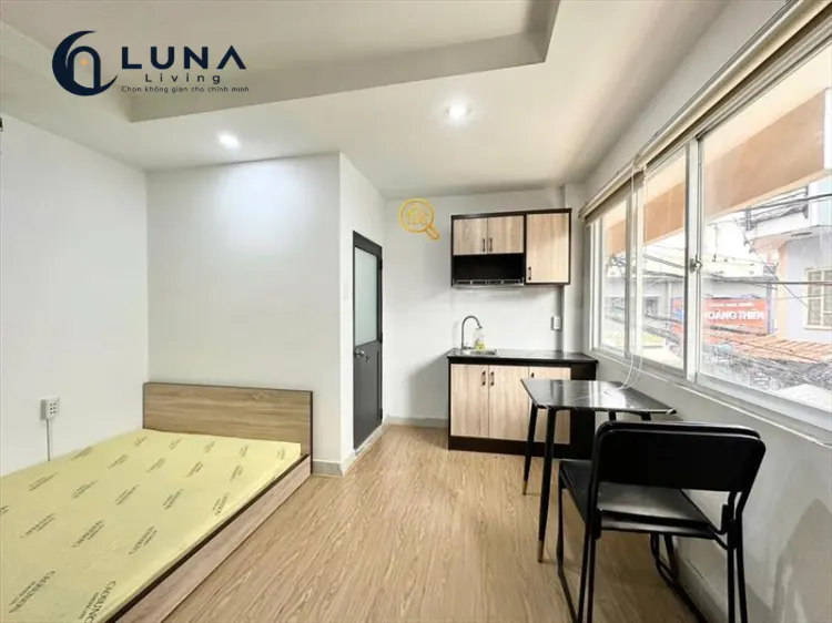 PHÒNG FULL NỘI THẤT CÓ CỬA SỔ