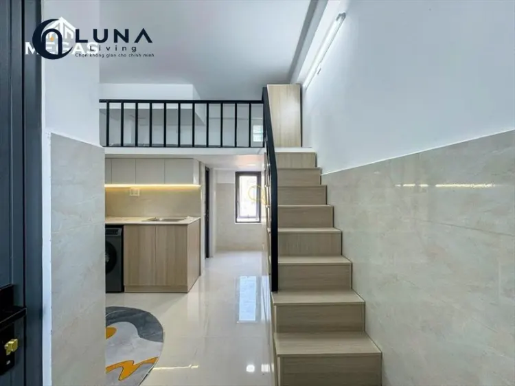 PHÒNG FULL NỘI THẤT CÓ CỬA SỔ