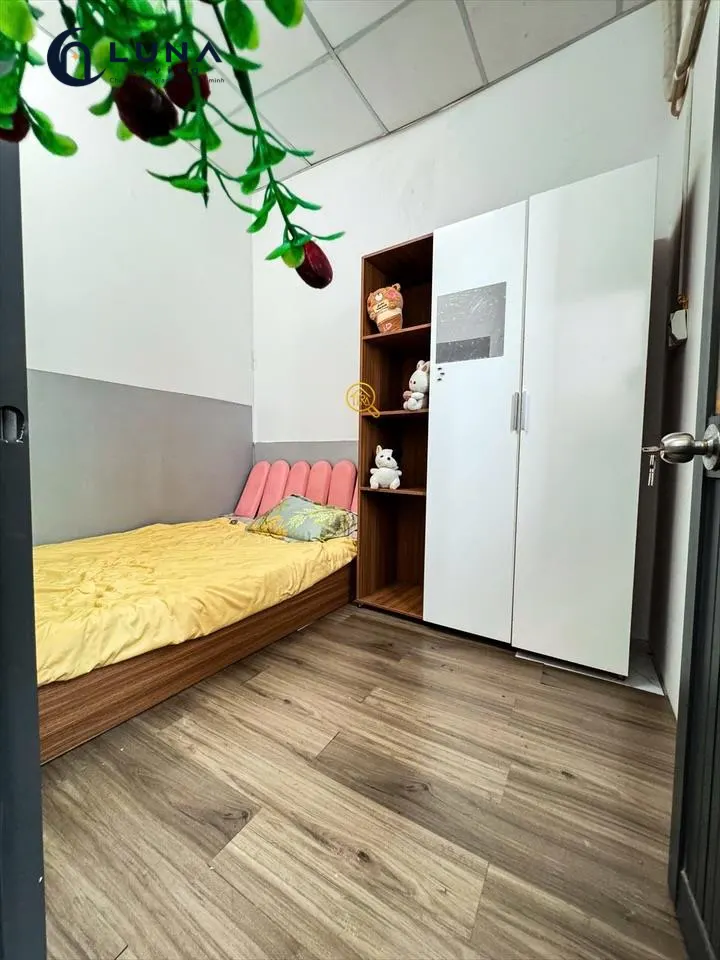PHÒNG FULL NỘI THẤT MÁY GIẶT RIÊNG CÓ BAN CÔNG