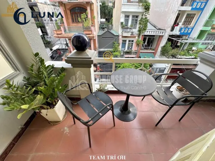 CĂN HỘ DỊCH VỤ FULL NỘI THẤT MÁY GIẶT RIÊNG CÓ BAN CÔNG