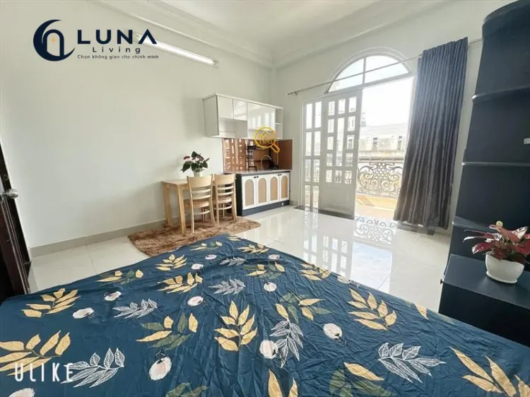 PHÒNG FULL NỘI THẤT CÓ BAN CÔNG