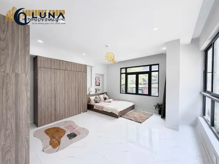 CĂN HỘ DỊCH VỤ FULL NỘI THẤT CÓ CỬA SỔ