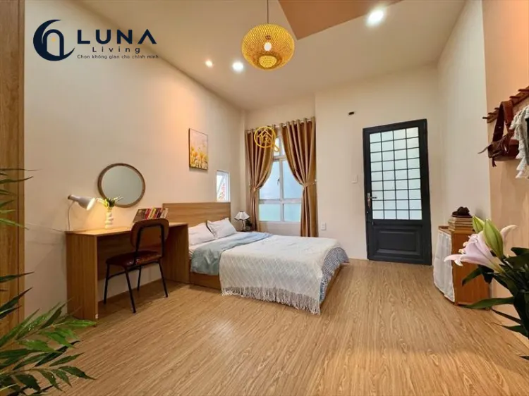 PHÒNG FULL NỘI THẤT CÓ CỬA SỔ