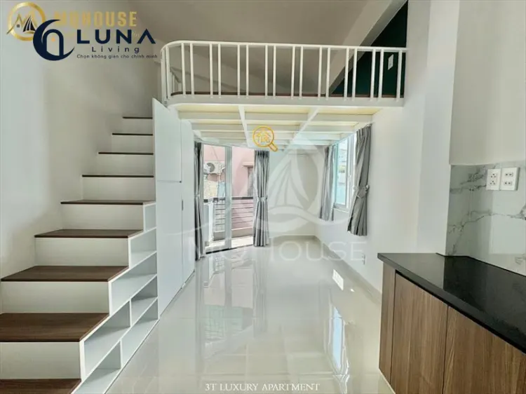 PHÒNG FULL NỘI THẤT CÓ BAN CÔNG