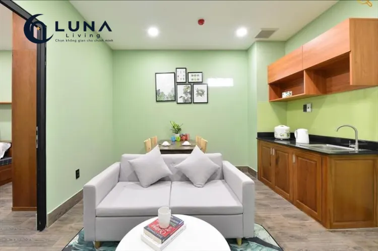 CĂN HỘ DỊCH VỤ FULL NỘI THẤT CÓ CỬA SỔ