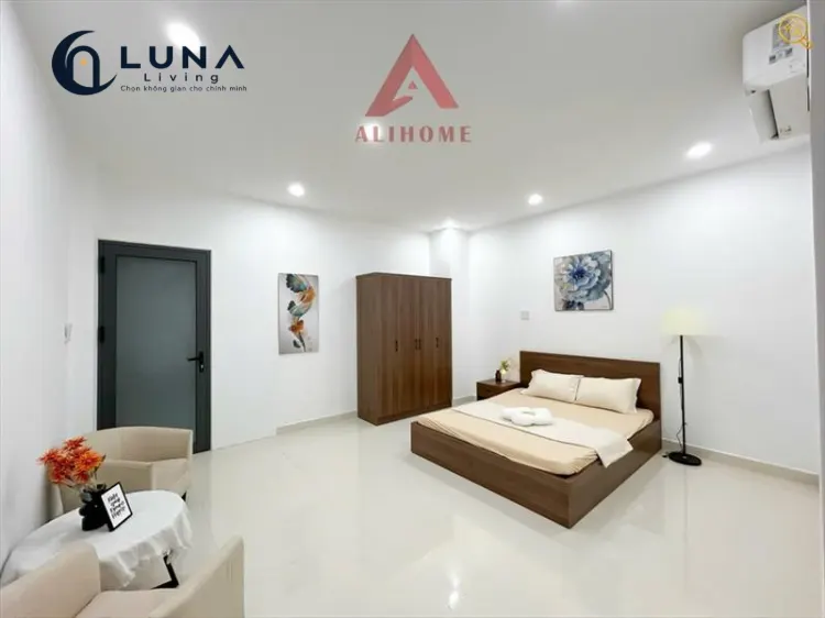 CĂN HỘ DỊCH VỤ FULL NỘI THẤT MÁY GIẶT RIÊNG CÓ CỬA SỔ