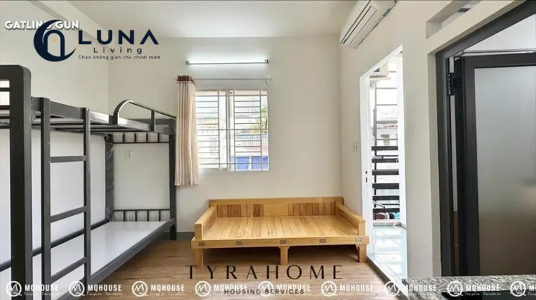 PHÒNG FULLY FURNISHED WITH WINDOW