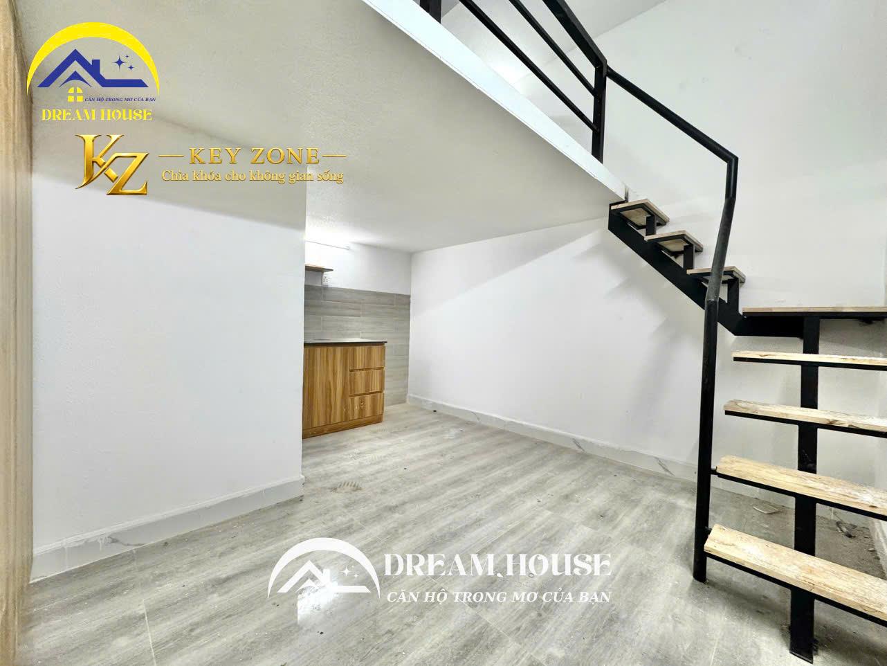 DUPLEX MỚI XÂY KẾ VHU
