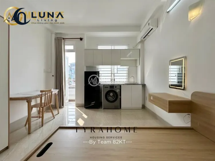 CĂN HỘ DỊCH VỤ FULL NỘI THẤT MÁY GIẶT RIÊNG CÓ BAN CÔNG