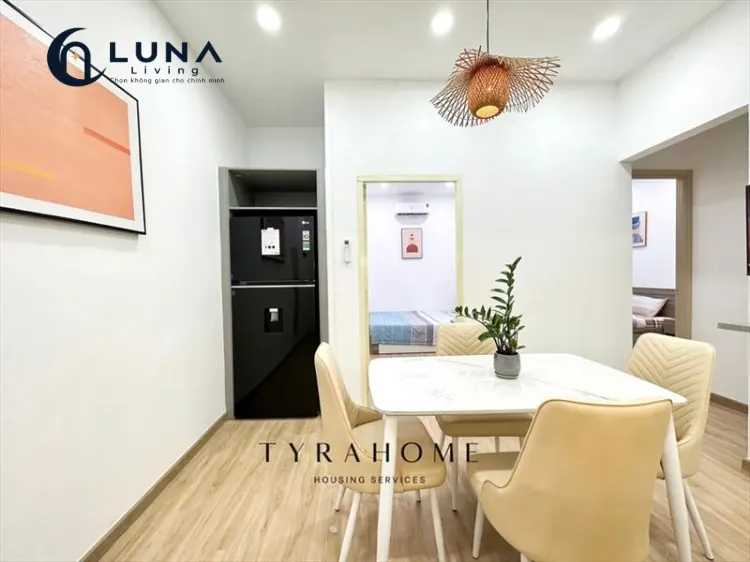 CĂN HỘ DỊCH VỤ FULL NỘI THẤT MÁY GIẶT RIÊNG CÓ CỬA SỔ