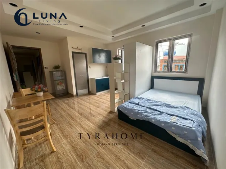 PHÒNG FULLY FURNISHED WITH WINDOW