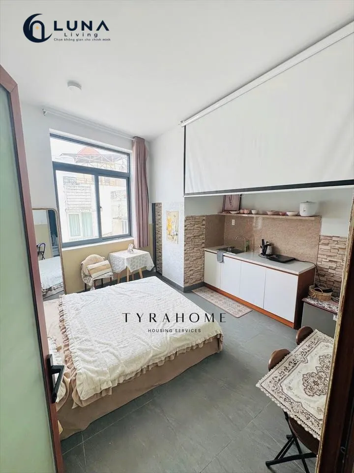 PHÒNG FULL NỘI THẤT CÓ BAN CÔNG