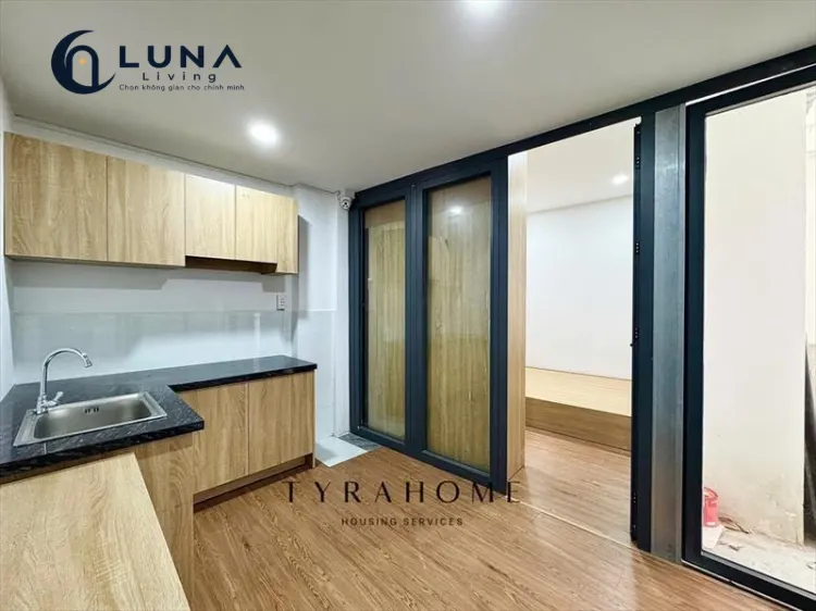 CĂN HỘ DỊCH VỤ FULL NỘI THẤT MÁY GIẶT RIÊNG CÓ CỬA SỔ