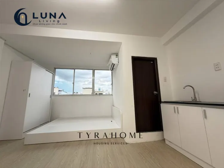 PHÒNG FULL NỘI THẤT CÓ CỬA SỔ