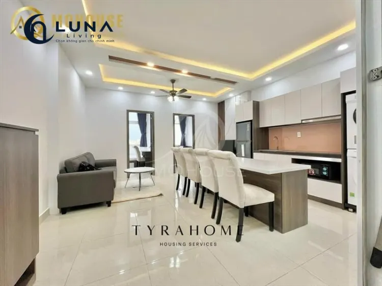 CĂN HỘ DỊCH VỤ FULL NỘI THẤT MÁY GIẶT RIÊNG CÓ CỬA SỔ