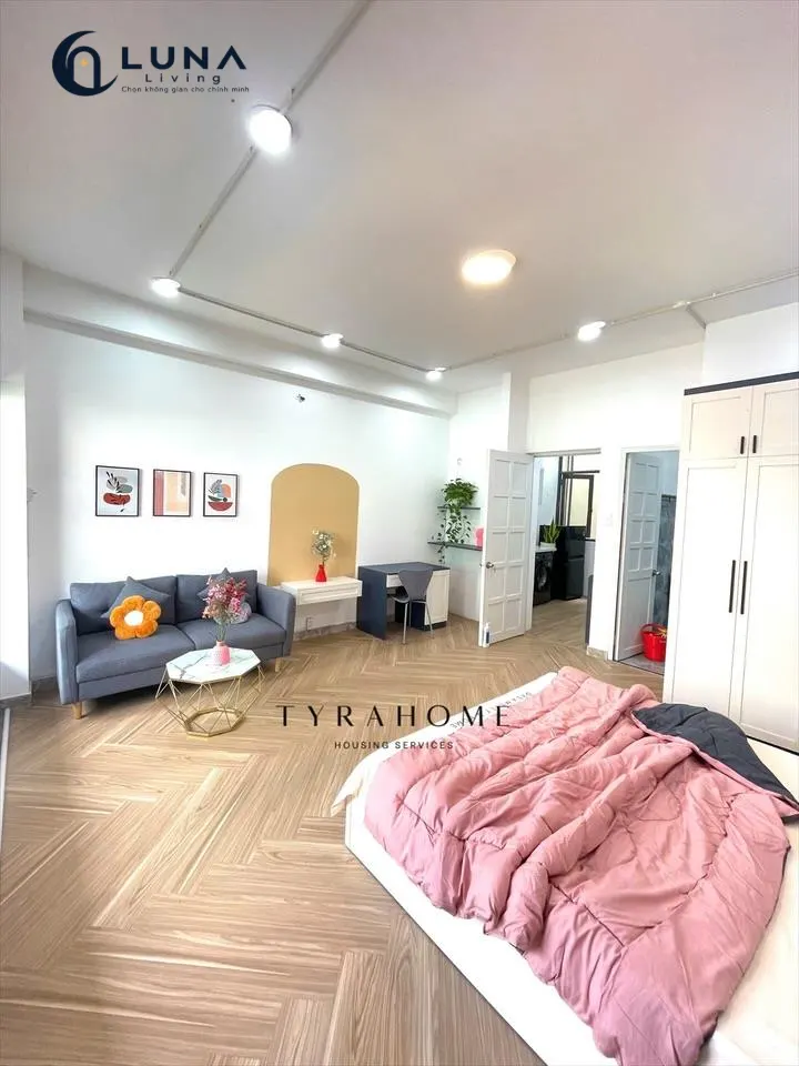 CĂN HỘ DỊCH VỤ FULL NỘI THẤT MÁY GIẶT RIÊNG CÓ BAN CÔNG