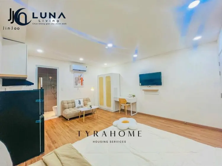 PHÒNG FULL NỘI THẤT CÓ CỬA SỔ