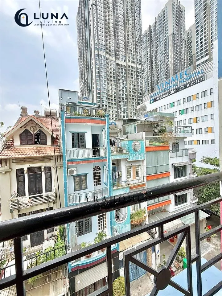 PHÒNG FULL NỘI THẤT CÓ BAN CÔNG