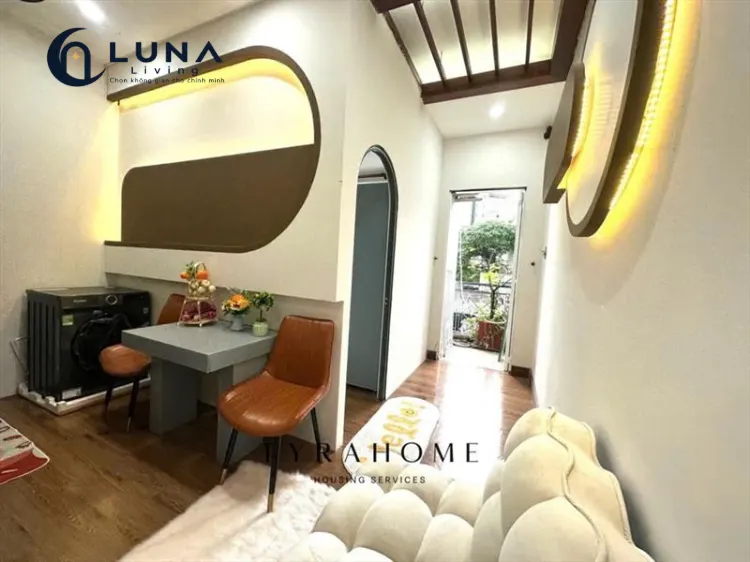 CĂN HỘ DỊCH VỤ FULL NỘI THẤT CÓ BAN CÔNG