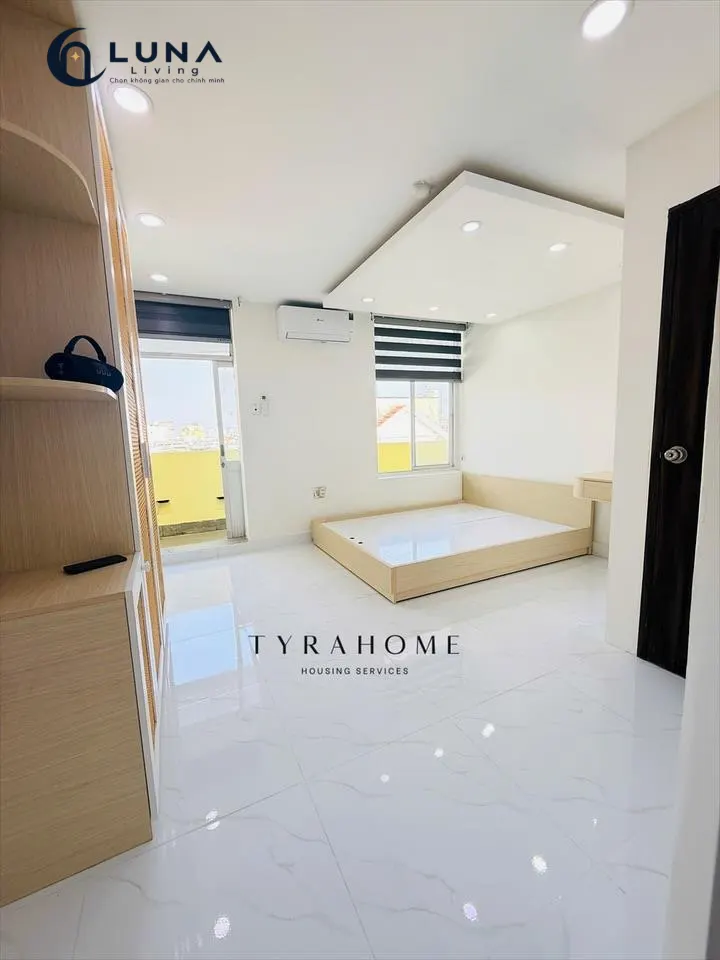 PHÒNG FULL NỘI THẤT CÓ BAN CÔNG